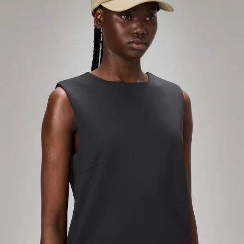 Alternative view of Rains Cap W1